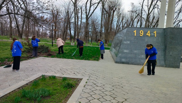 photo 2103 08